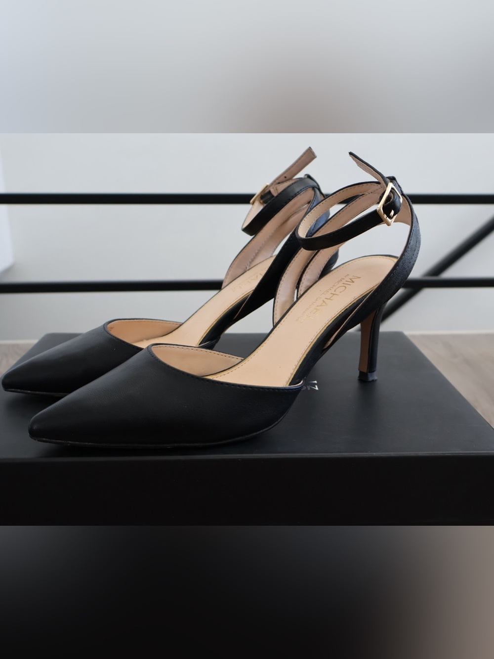 Michael Shannon  Classic Black Ankle-Strap Pointed-Toe Heels - Women 6.5